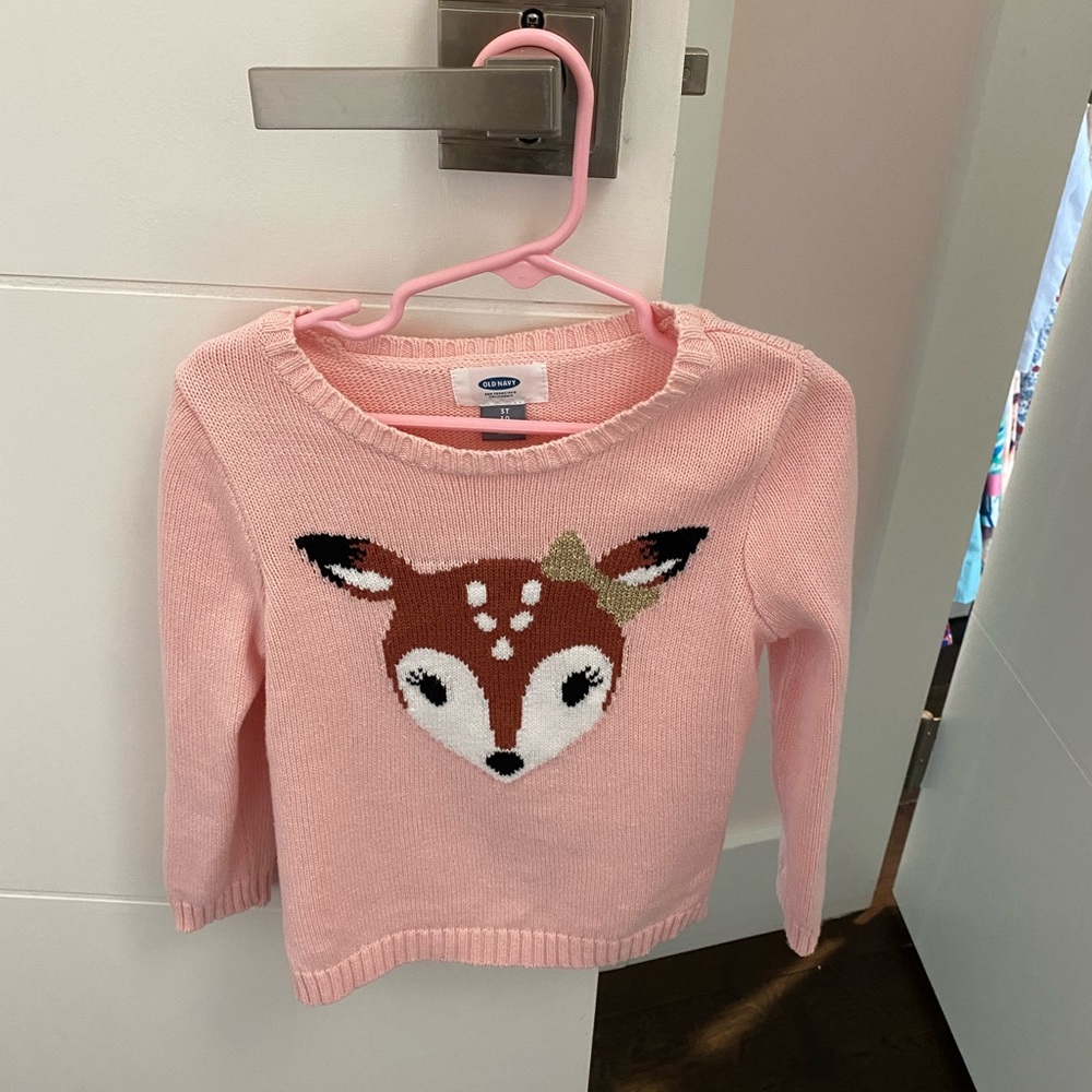 Old Navy Girls Deer Pullover Sweater